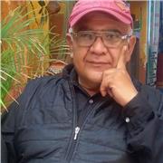 Spanish Teacher offers classes to foreign people. A lot of experience and creativity